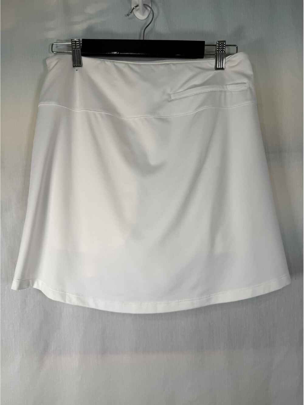 Nike Dri-Fit White Skort Size M